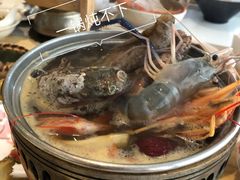 -雍和会海鲜姿造自助(湖东路店)