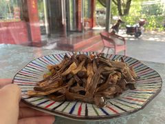 -天天向上素食餐厅(五台山店)