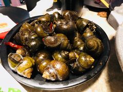 香辣田螺-沪小胖小龙虾(淮海中路旗舰店)