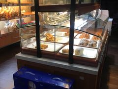 面包甜点陈列柜-一鸣真鲜奶吧(景城花园奶吧)