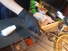 -铭牛烧肉·和牛海鲜自助(高新月牙湖店)