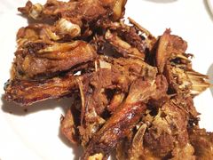 -湖庭壹品鸭王·传统北京烤鸭·别墅私房菜·庭院宵夜(江宁店)