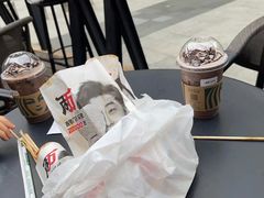 -星巴克(深圳欢乐颂店)