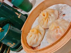 蟹粉汤包-松鹤面馆·古法焖肉面(观前店)