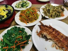 拌野菜-北京龙庆四季香农家饭庄·灶台鱼·碳烤虹鳟鱼(龙庆峡店)