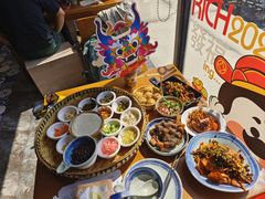 -包整·丝娃娃(一览甲秀楼风景店)