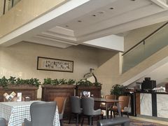 -大连长城大饭店(西安路地铁站店)