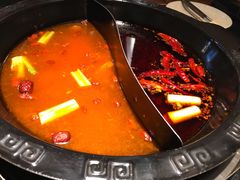 -周周有辣火锅馆(玖耀里店)