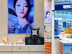 -moody彩瞳(环宇城店)
