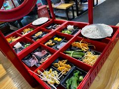 -勺子米线·云南传统小吃市集(四方街店)