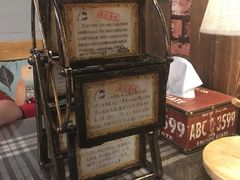 -MAX伯爵趣味互动密室逃脱(大坪D馆店)