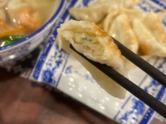 -长人馄饨铺(解放街店)