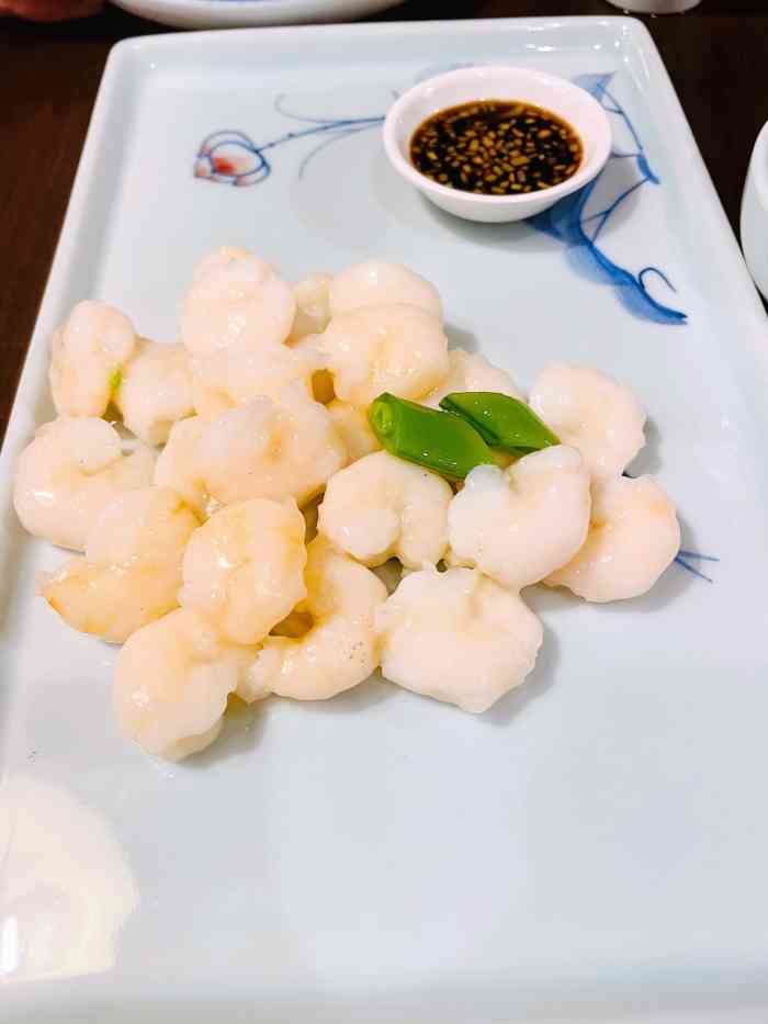 美味斋(翔达大厦店)-"上周末去的.4个人,消费了128.典型的.