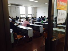 iphone_upload_pic-朝阳区图书馆(小庄店)