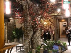 -万重锦·人文川菜馆(骡马市店)