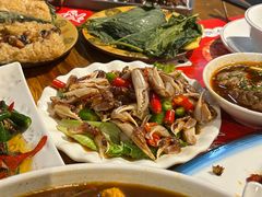 -李双猪·小龙虾·烧烤·羊肉煲(乐山店)
