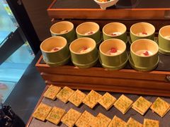 -牛YO寿喜烧·铁板烧和牛火锅自助(市府恒隆店)