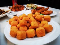 八味豆腐-肥仔文澳门猪骨煲(南京西路店)