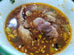 -朝伟清真铜瓢牛肉馆(三十年老·店)
