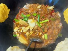 -鲁员外地锅鸡地锅鱼(古墩路店)