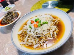 -指爱龙虾(金杨路总店)