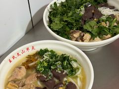 -文山荷鲜居(翠湖店)