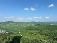 -六鼎山文化旅游区