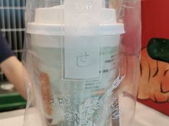 -茶理宜世(广州南站（站内）3楼B17检票口店)