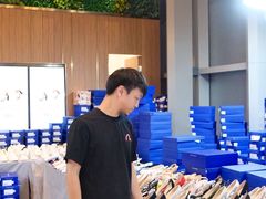 -广州周大福金融中心