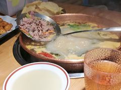 -洱火云南酸菜牛肉火锅(石景山当代商城店)