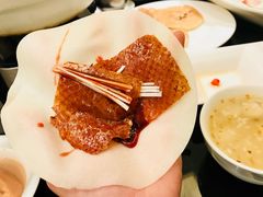 金牌片皮鸭-亢龙太子酒轩(东湖店)