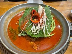 -喇喇排骨火锅·传统韩式脊骨汤(望京西园总店)