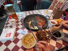 -赵美丽·重庆社区火锅·直营店(火车东站·中豪国际店)