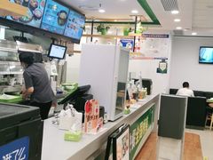 -老乡鸡(南京龙池地铁站蓝郡店)