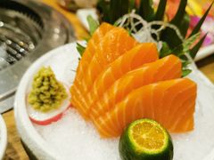 三文鱼刺身-御牛道日式烤肉料理(杭州万象城店)