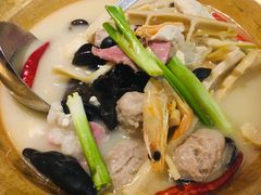 老作坊石磨豆腐-老头儿油爆虾·知味杭州(爱琴海购物中心)