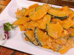 -朋友圈概念餐厅(象山万达广场店)