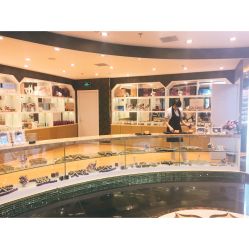 -莎蔓莉莎美容会所