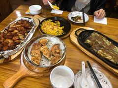 -老东镇啤酒屋海鲜加工·蒸汽海鲜·海鲜烧烤(台东店)