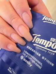 -悦指间美甲美睫