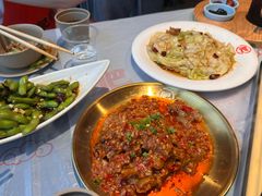 -肥肥虾庄·金牌油焖大虾(杨园滨江时代walk店)