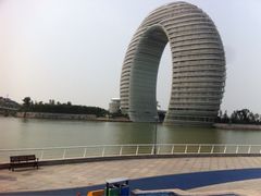 月亮酒店-湖州太湖旅游度假区-月亮广场