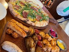 玛格丽特披萨-COMMUNE幻师(五角场店)