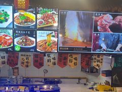 -靠山屯东北农家菜(八龙桥雅苑店)