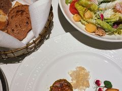-Mogul Eatery·大亨餐酒馆