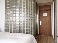 -上海南汇嘴大堤酒店