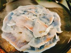 鲜嫩斑鱼片-新草堂锅物料理(泉城路店)