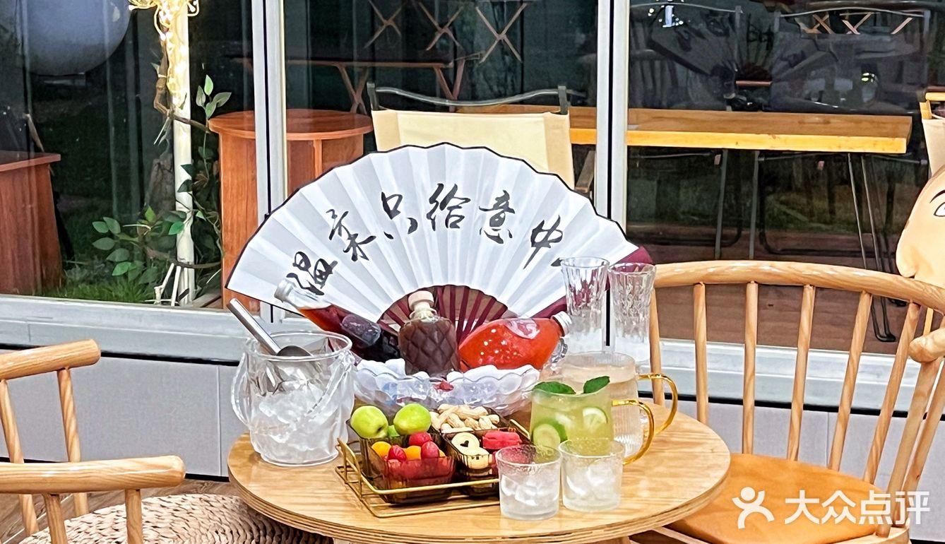 非常适合带着孩子来这，可以在这里尽情玩耍