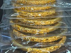 -恒一珠宝·回收黄金钻石奢侈品(灵岩南路店)