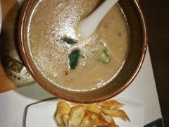 老济南甜沫-闫府私房菜·百年鲁菜(恒隆店)
